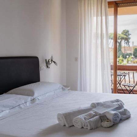 Mami Sabaudia Hotel 외부 사진
