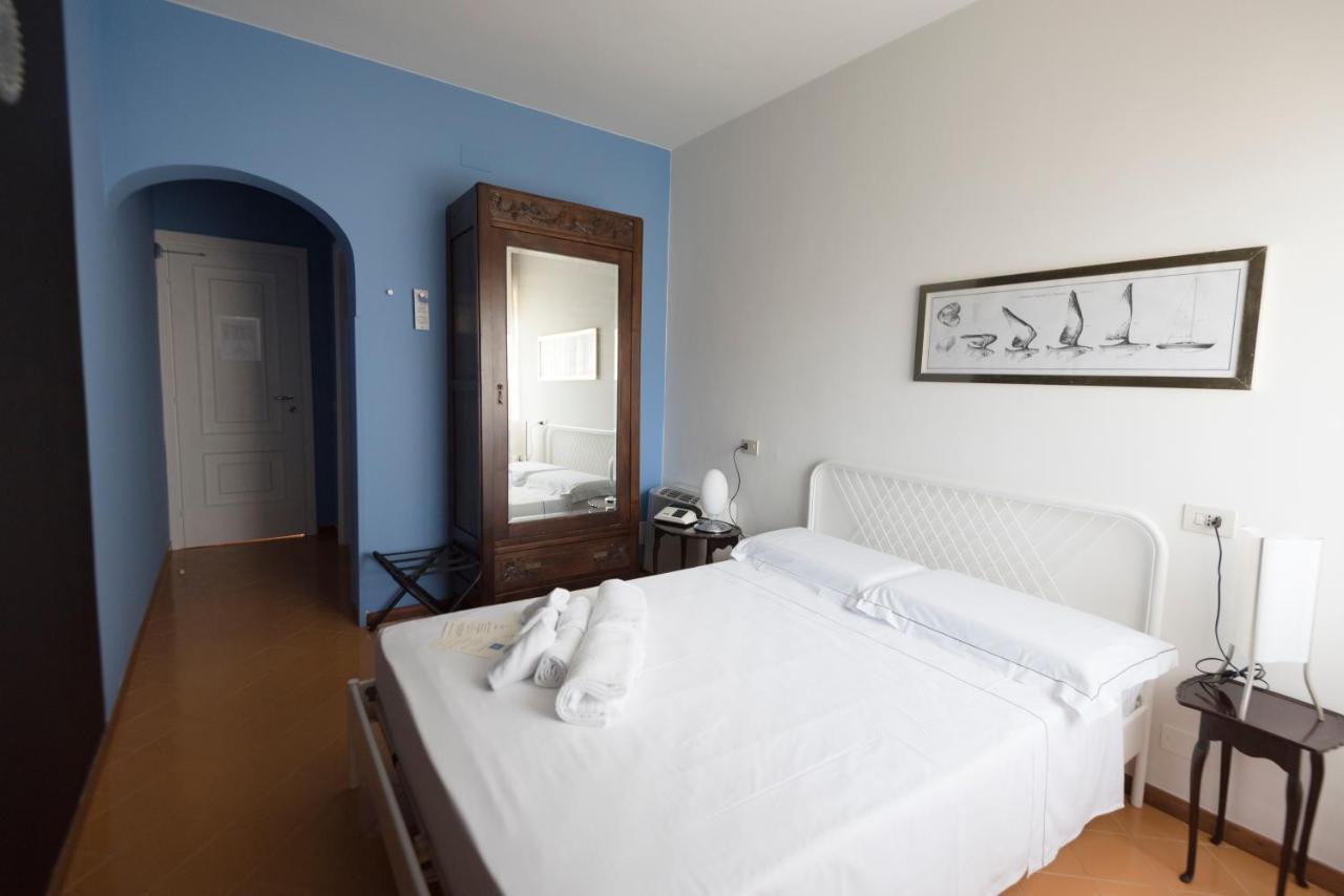 Mami Sabaudia Hotel 외부 사진