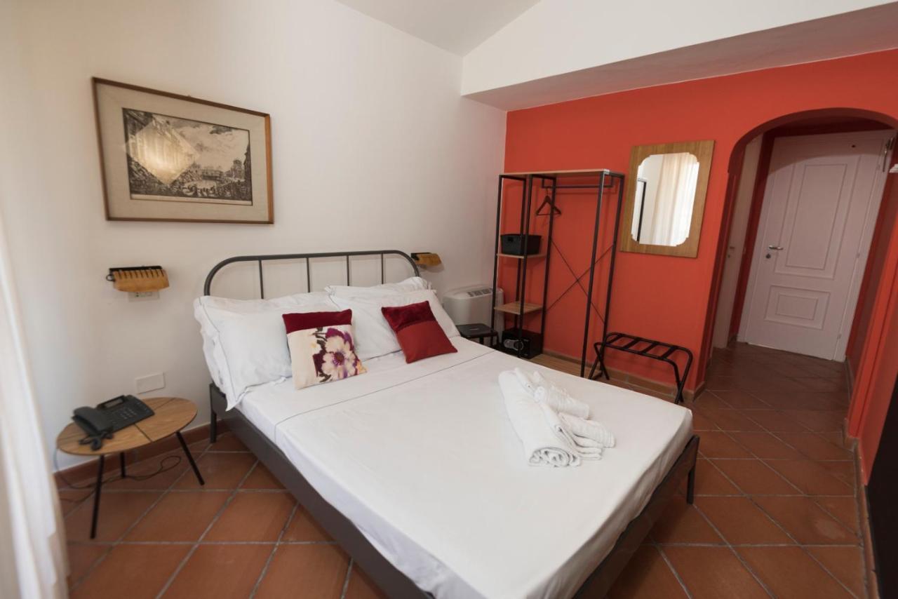 Mami Sabaudia Hotel 외부 사진